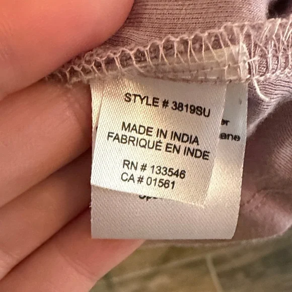 Ecru Mauve Ruffle V-Neck Leather Top - Picture 3 of 9